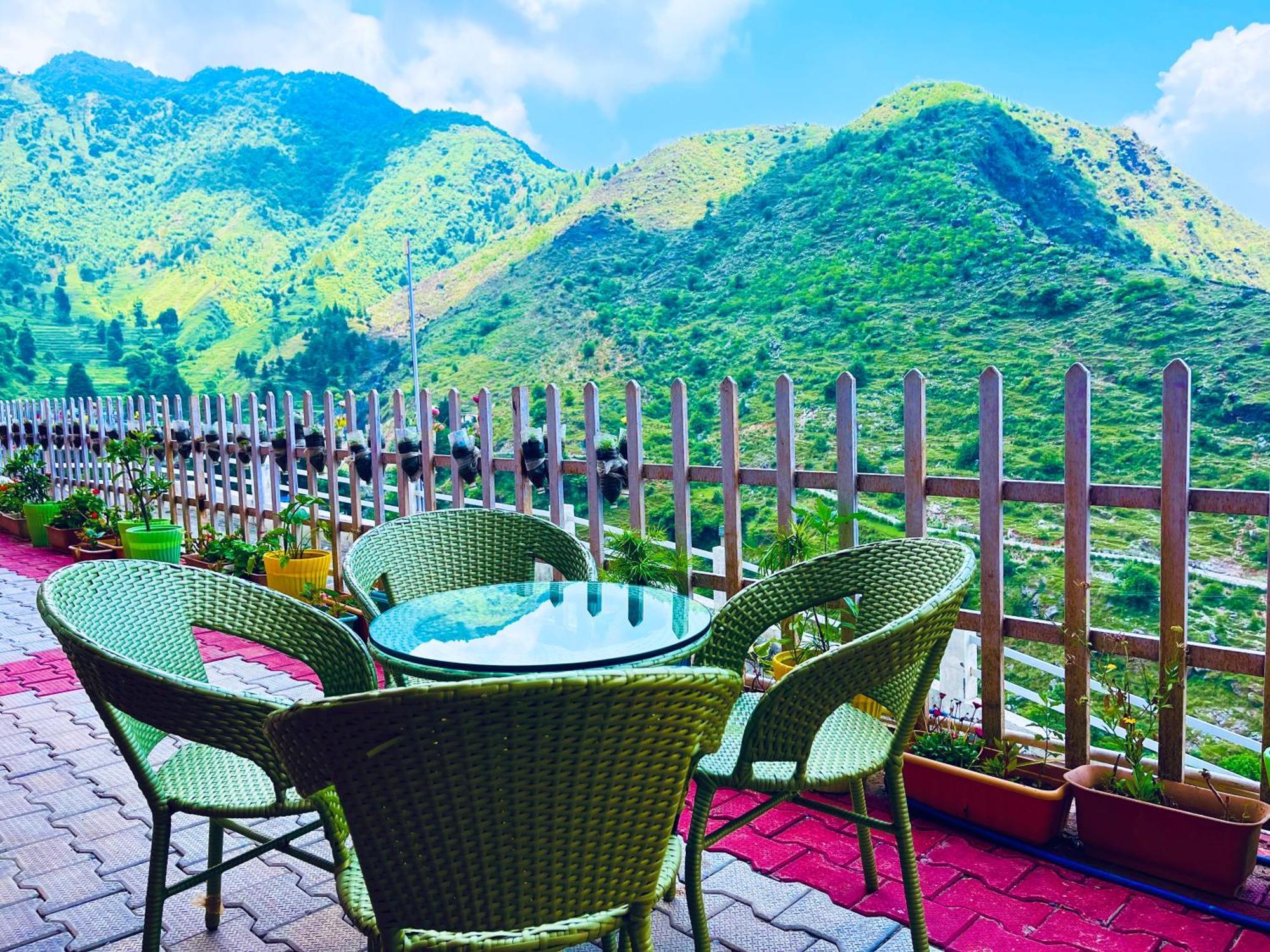 The Kempty Osasis - A Boutique Resort With Scenic Mountain View In Mussoorie Zewnętrze zdjęcie